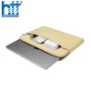 TÚI CHỐNG SỐC TOMTOC (USA) SLIM MACBOOK/ULTRABOOK 15″ – A18E3 Khaki